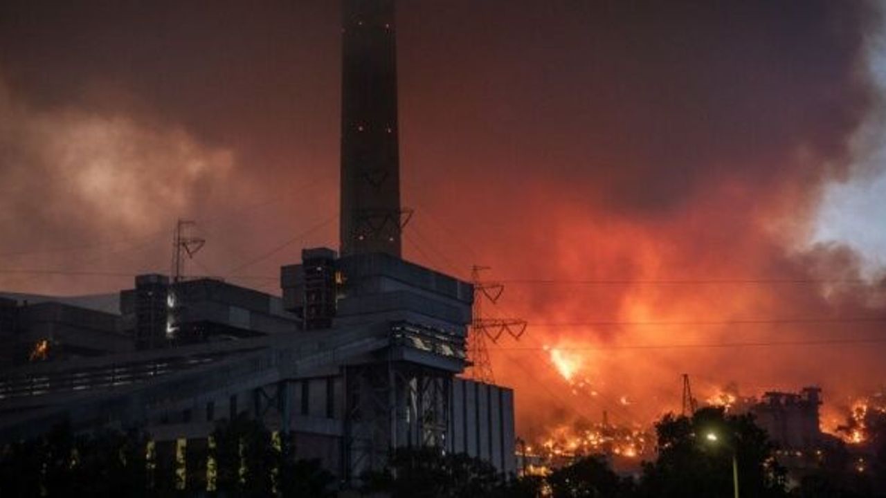 Alevler Kemerköy'ün ardından Yeniköy Termik Santrali'ne yöneldi