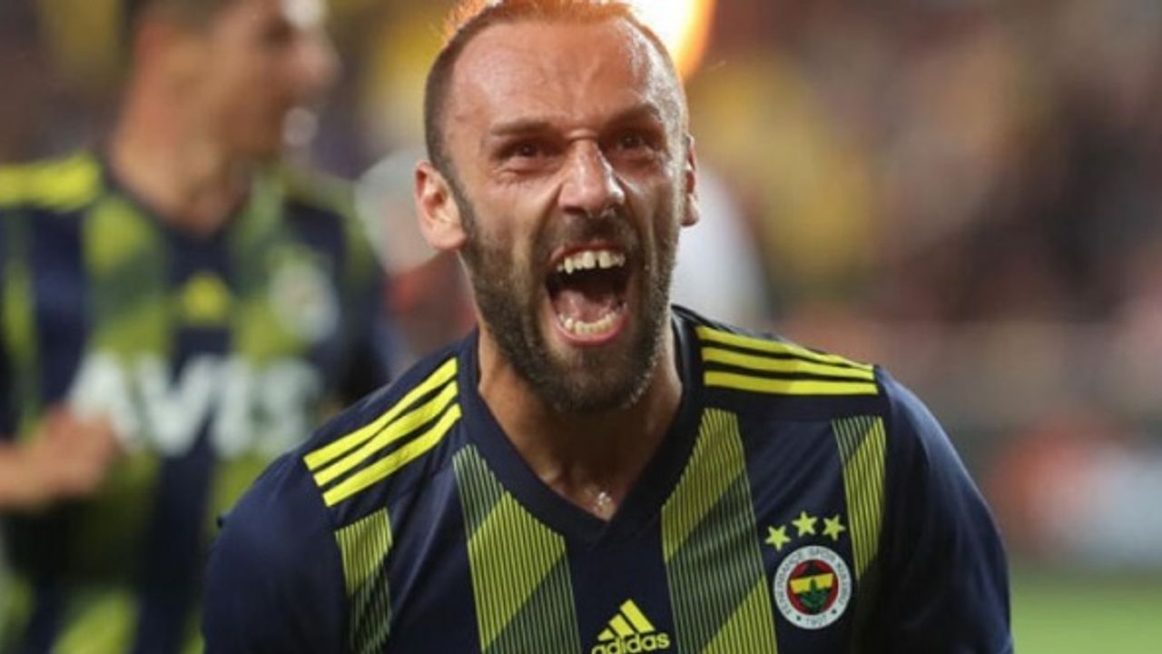 Vedat Muriqi'nin eşinden dikkat çeken paylaşım: Geri mi dönecek?