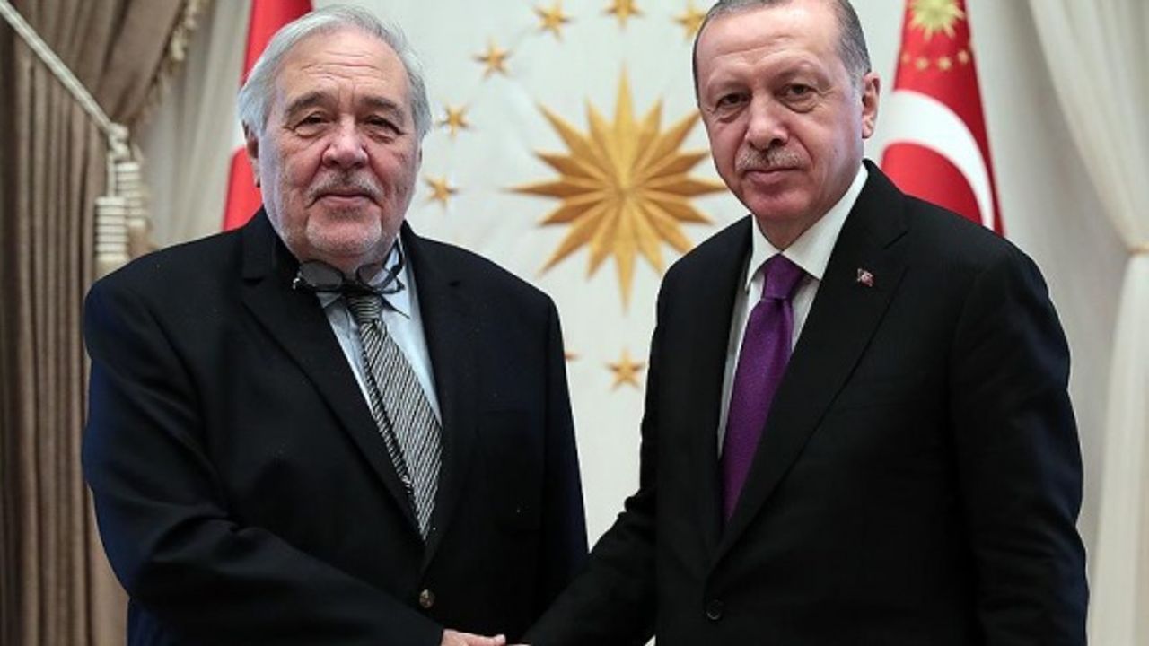 İlber Ortaylı'dan Erdoğan'a 'hain' tepkisi: Zevzekliktir