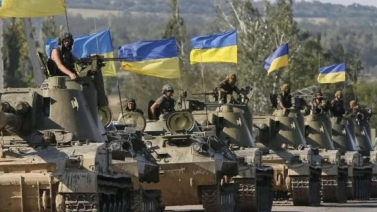 Ukrayna ilk defa savaşta yaşamını yitiren askerlerin sayısını açıkladı