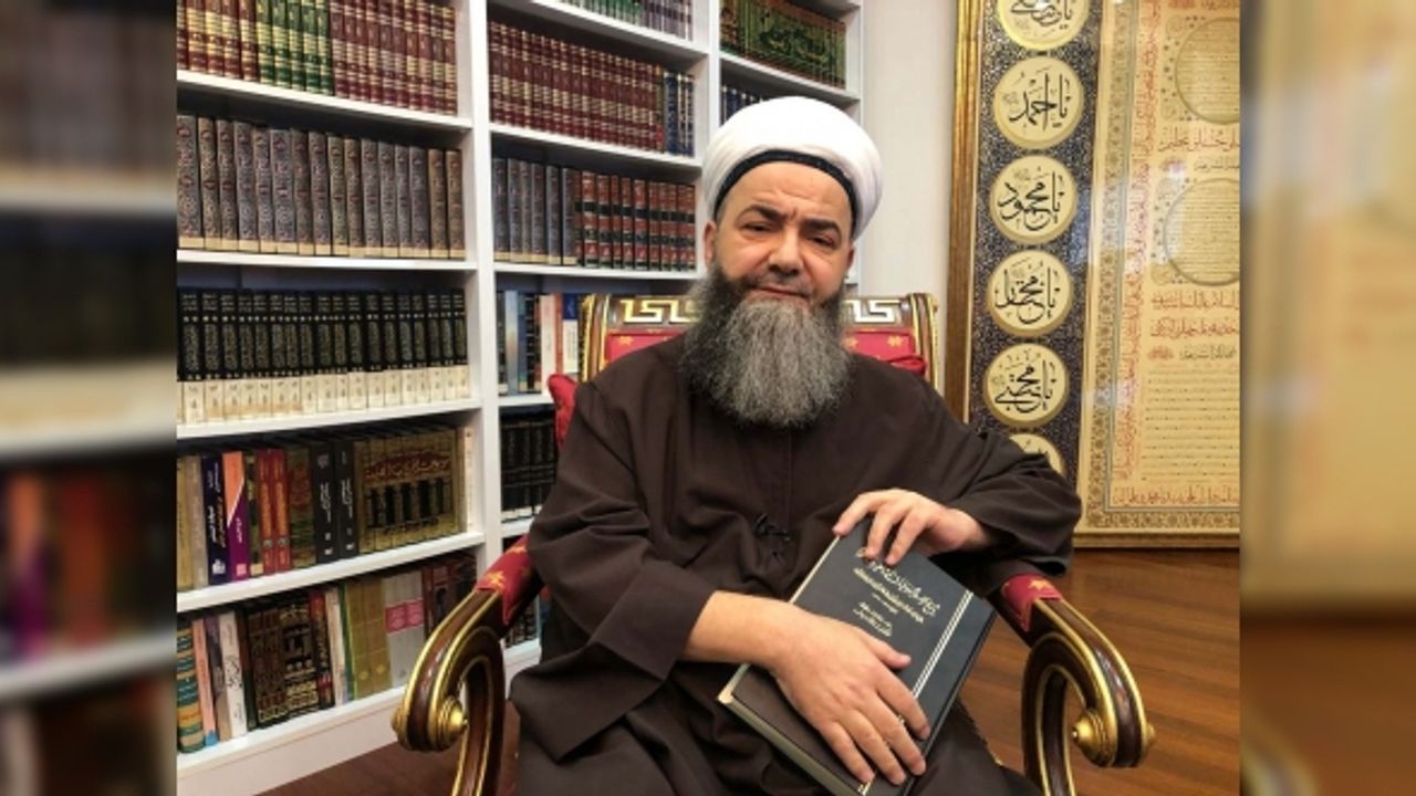 Cübbeli Ahmet, 'kasetlerini patlatırız' tehditlerine karşı harekete geçti