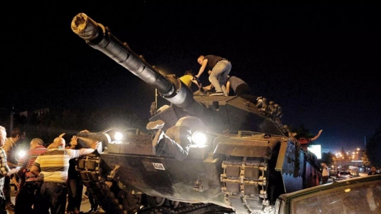 'İktidar 15 Temmuz'dan ders almadı'