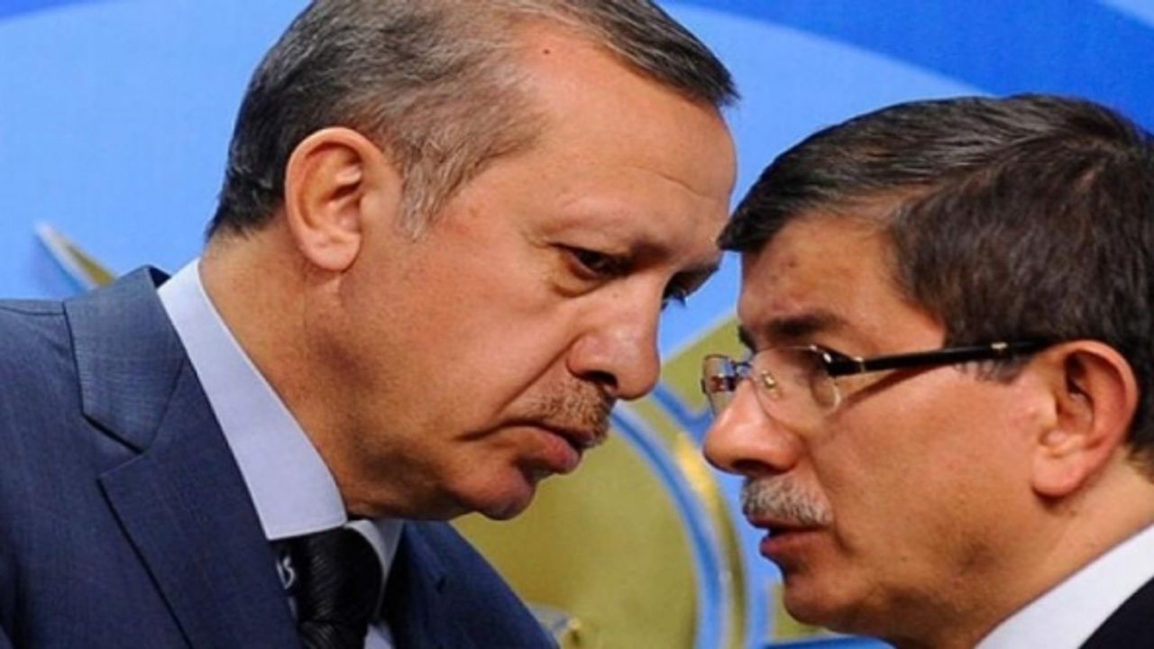 Davutoğlu, Erdoğan'a hodri meydan diyerek Berat Albayrak'ın neden siyasete girdiğini açıkladı