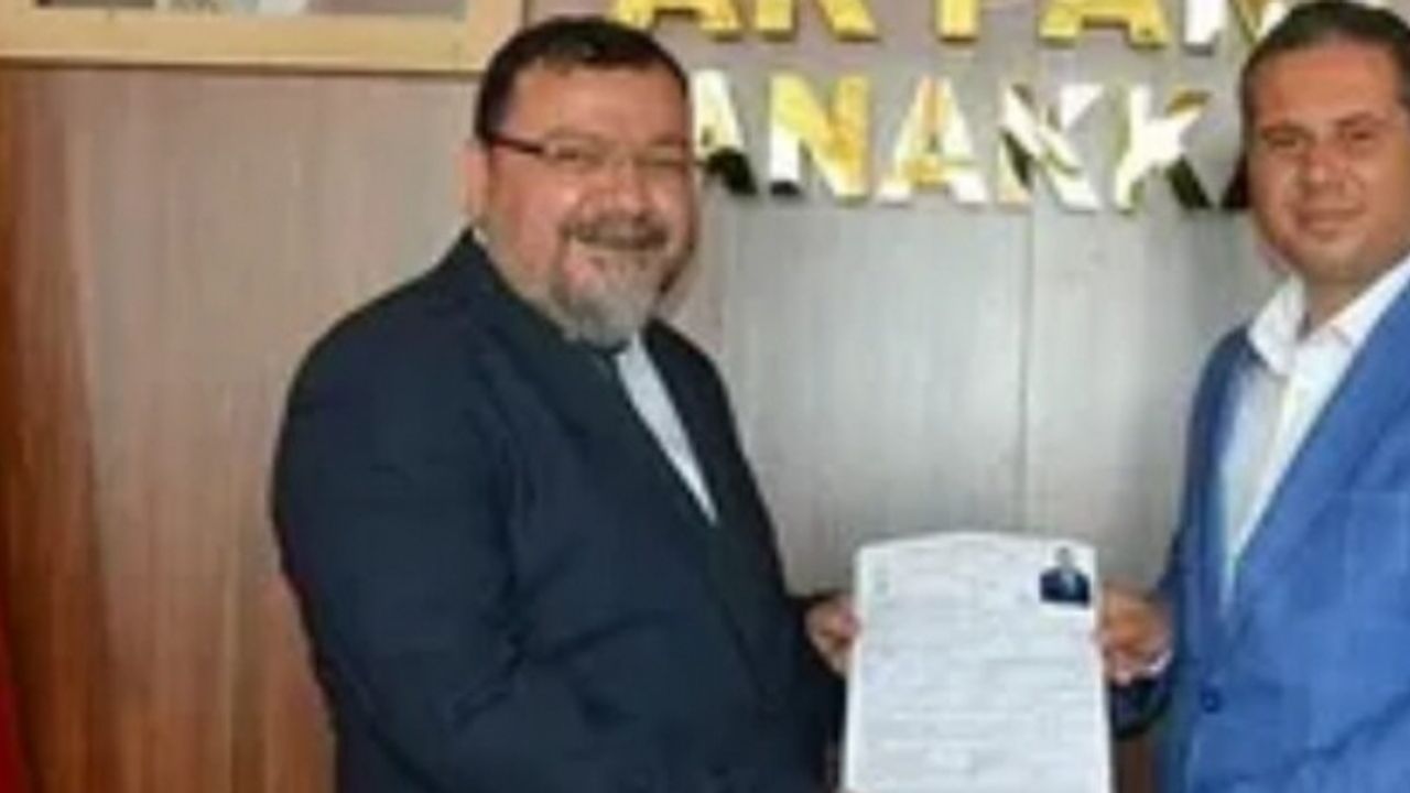 Ensar Vakfı Başkanı, CHP Sözcüsü Öztrak’ın annesinin cenazesi ile dalga geçti
