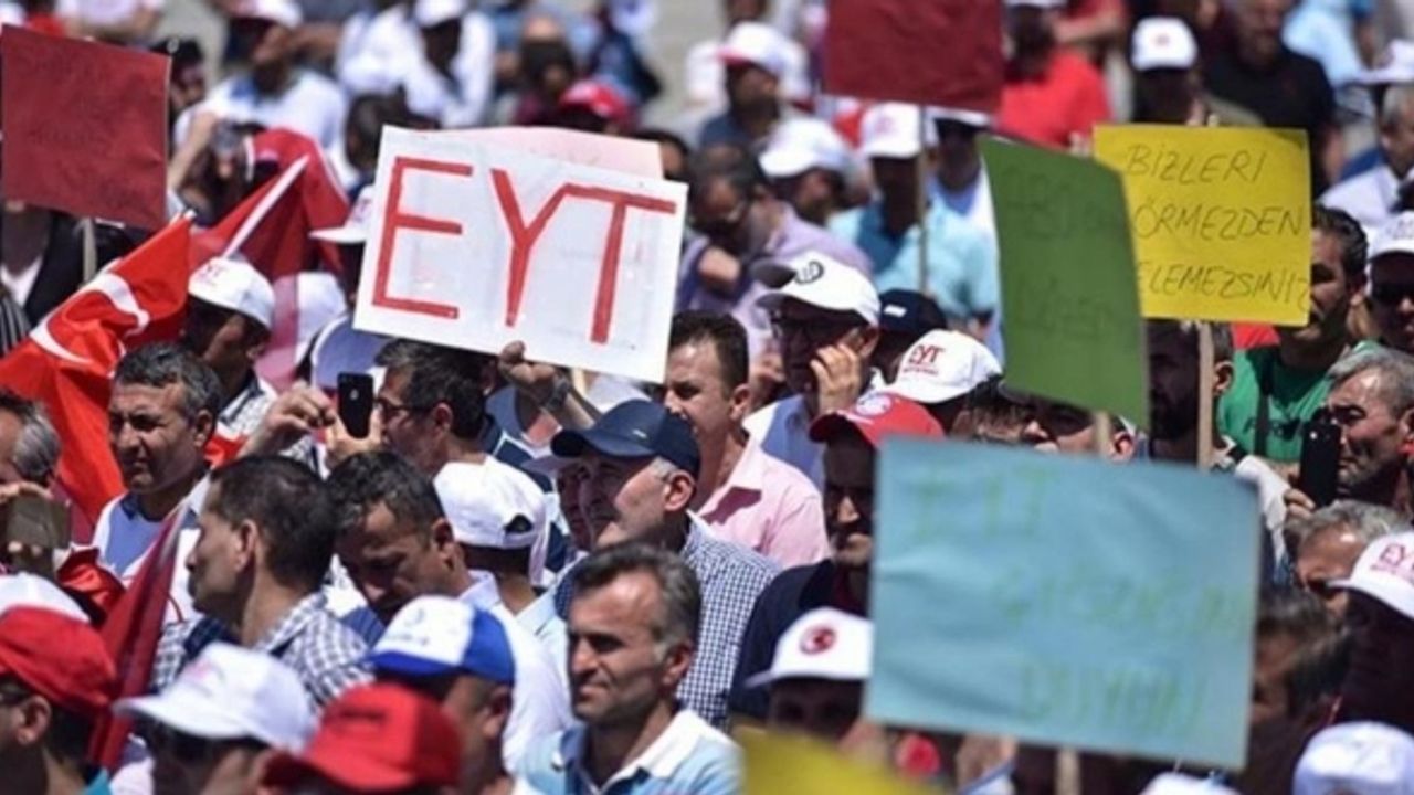 EYT'de herkes bunu merak ediyor: Kimler, hangi şartlarla emekli olacak?