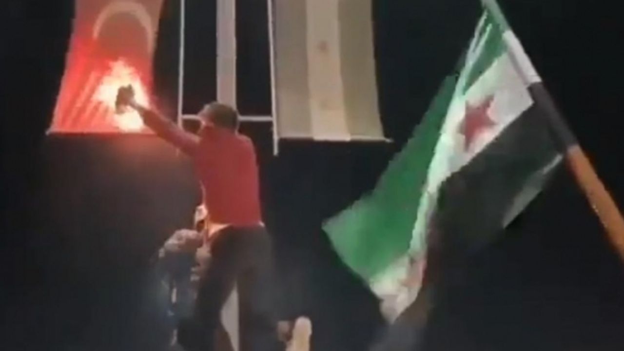Türk bayrağı yakılmıştı: Dışişleri'nden açıklama geldi