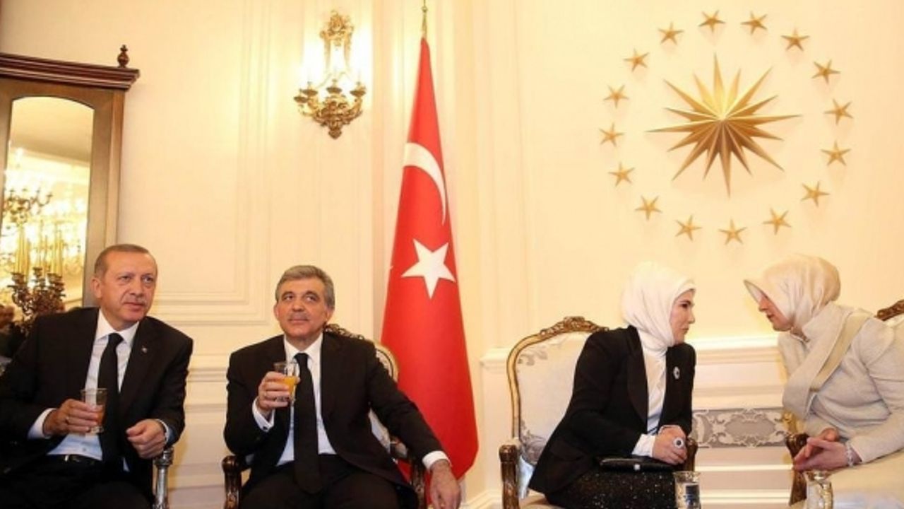 Abdullah Gül’ün ‘adaylığına’ destek çağrısı yaptı: Bence Erdoğan’ı destekleyenler bile…