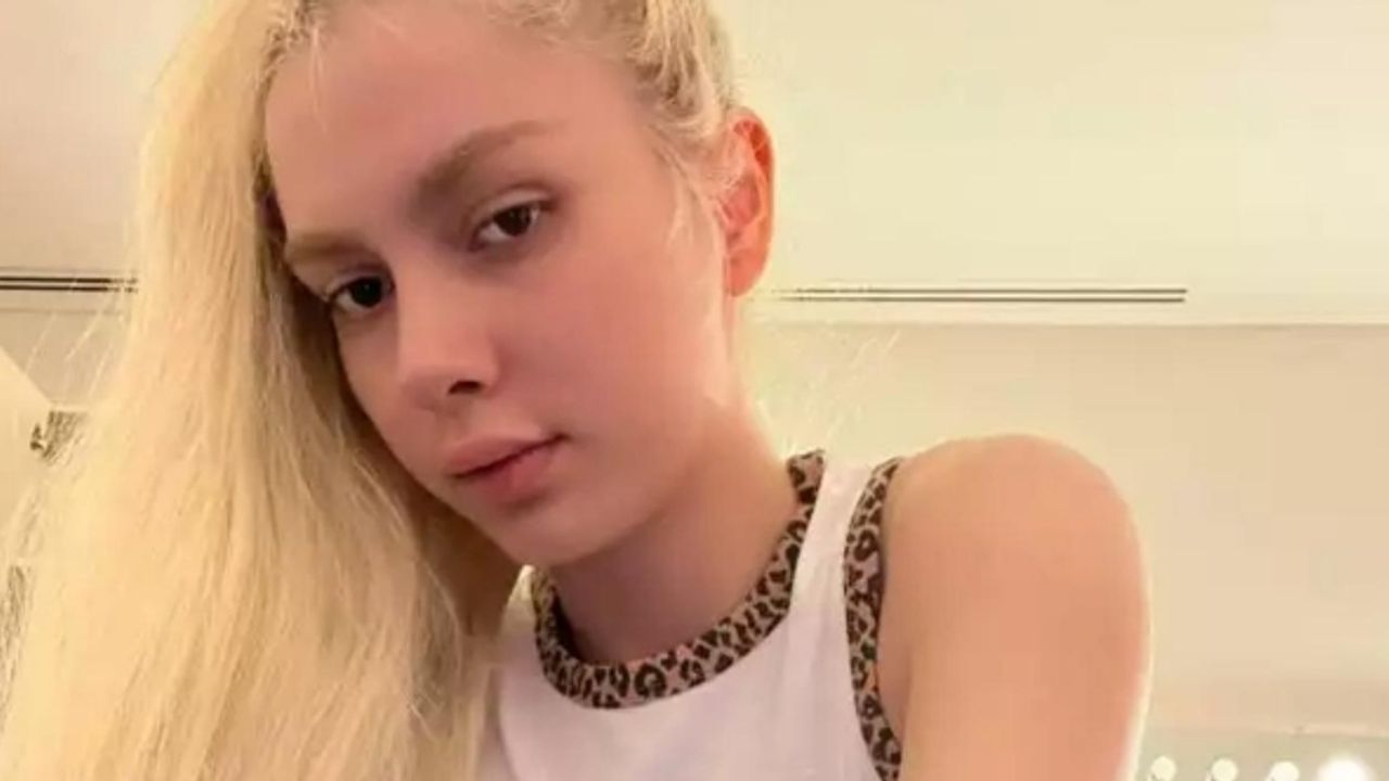 Aleyna Tilki inadına iç çamaşırlı poz paylaştı