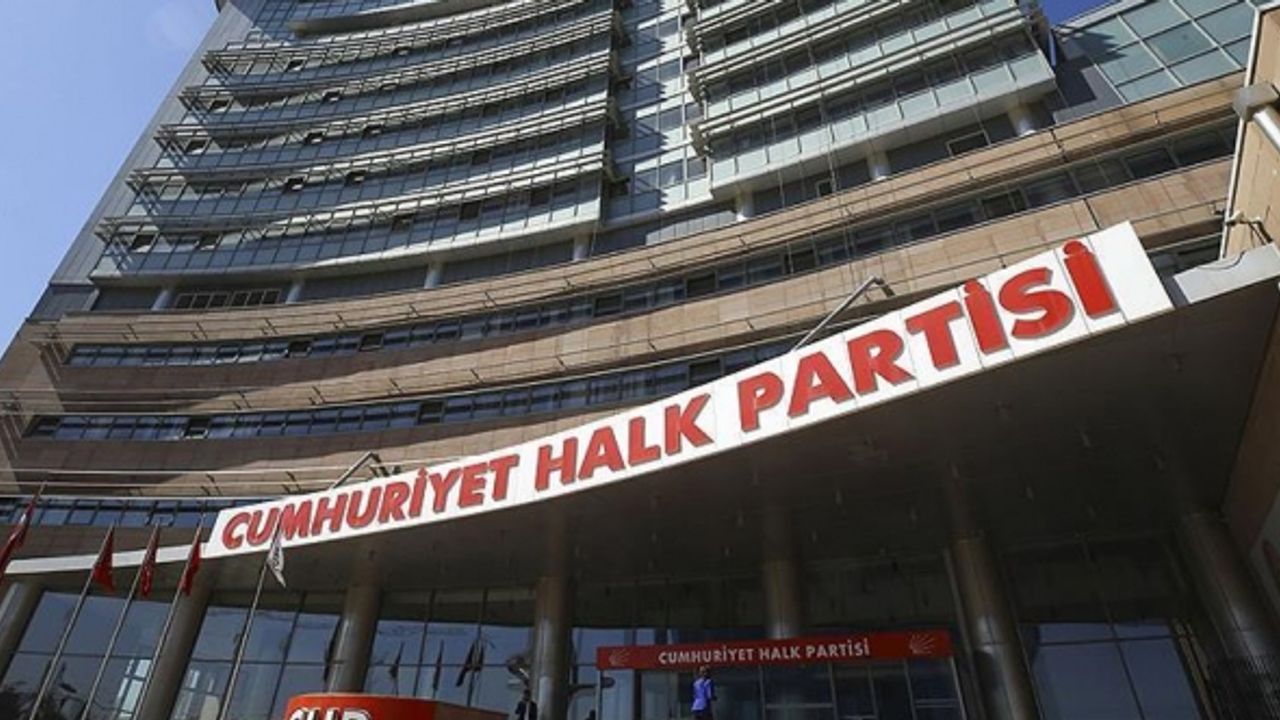 CHP'de iki kriz birden: Partili cumhurbaşkanlığı ve Kılıçdaroğlu sonrası 3 aday