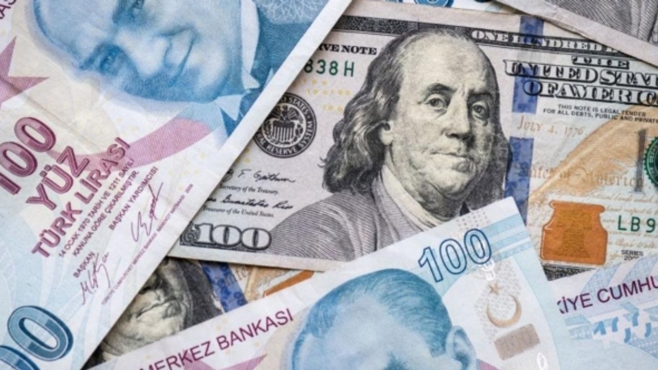 Dolarda yeni zirve: Rekor üzerine rekor