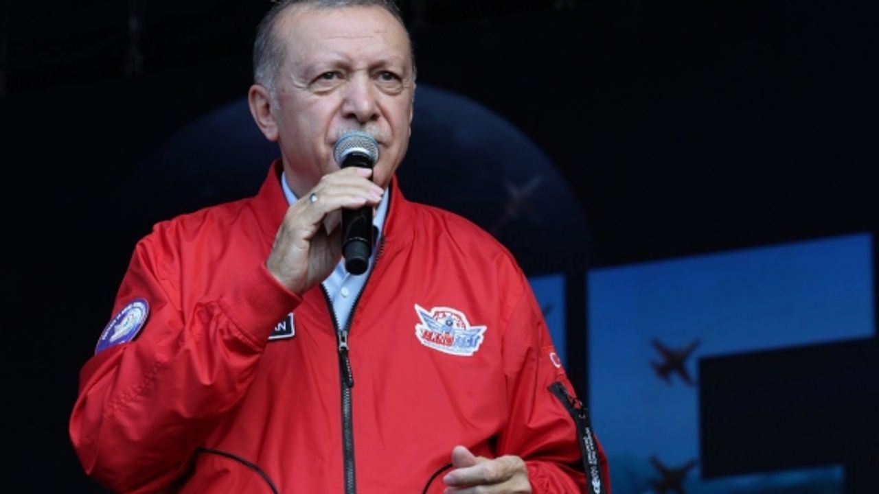 Erdoğan'ın 'Bir gece ansızın gelebiliriz' sözleri Yunanistan'da nasıl yankılandı