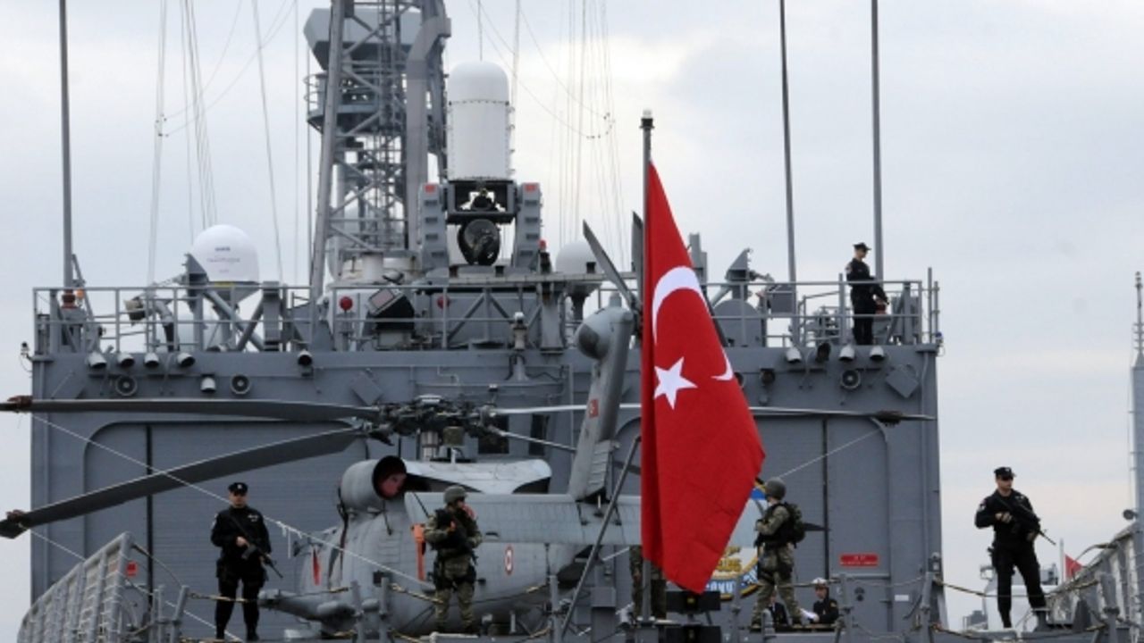 Hulusi Akar'dan Yunanistan'a: Tarihi tekrarlatmayın, akıllı olun