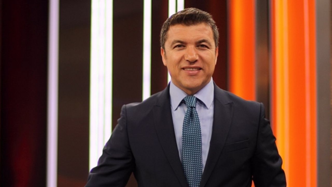 İsmail Küçükkaya, Halk TV'de mesaiye başladı: 'Para için geçti' diyenlere yanıt niteliğinde fotoğraf