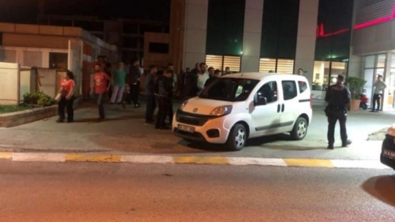 İşten çıkartıldı: Nişanlanma aşamasında olduğu kadını silahla rehin aldı