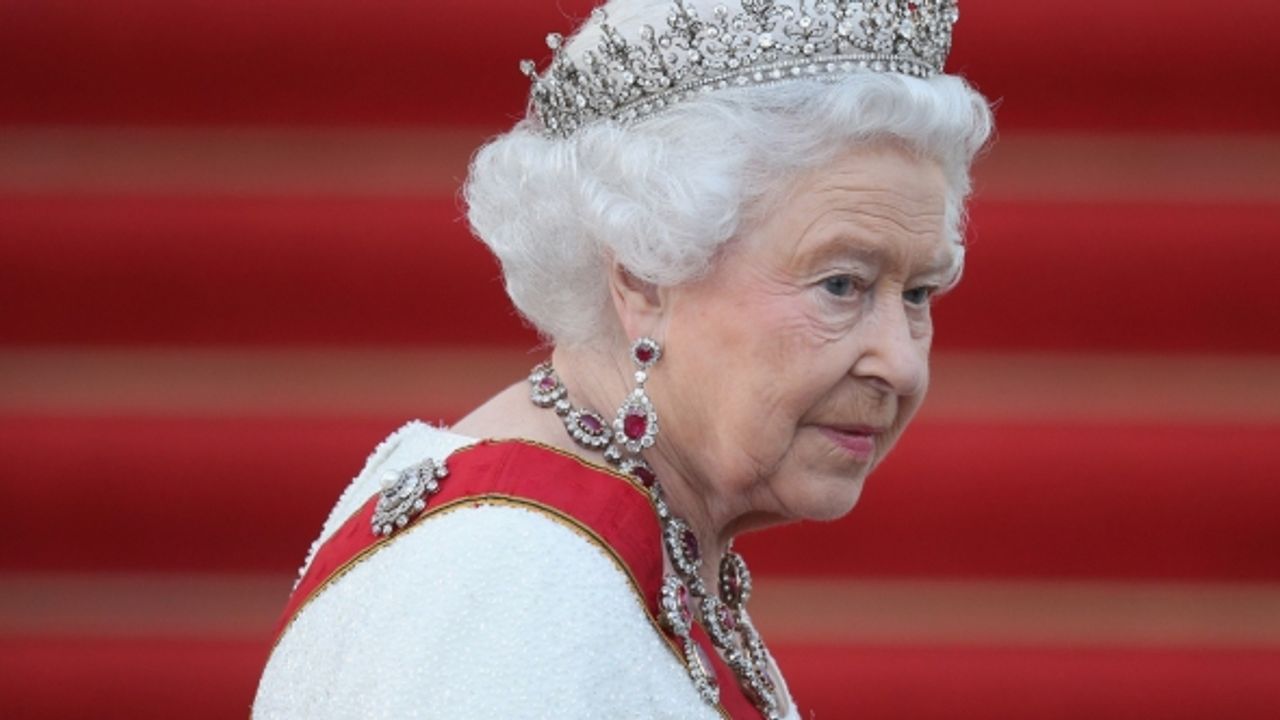 Kraliçe Elizabeth'in ölüm nedeni belli oldu