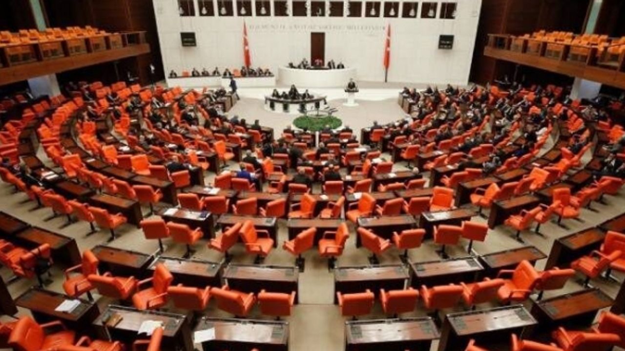 Saray iktidarının soru önergesi ile imtihanı: AKP’li vekiller bile yanıt alamıyor!