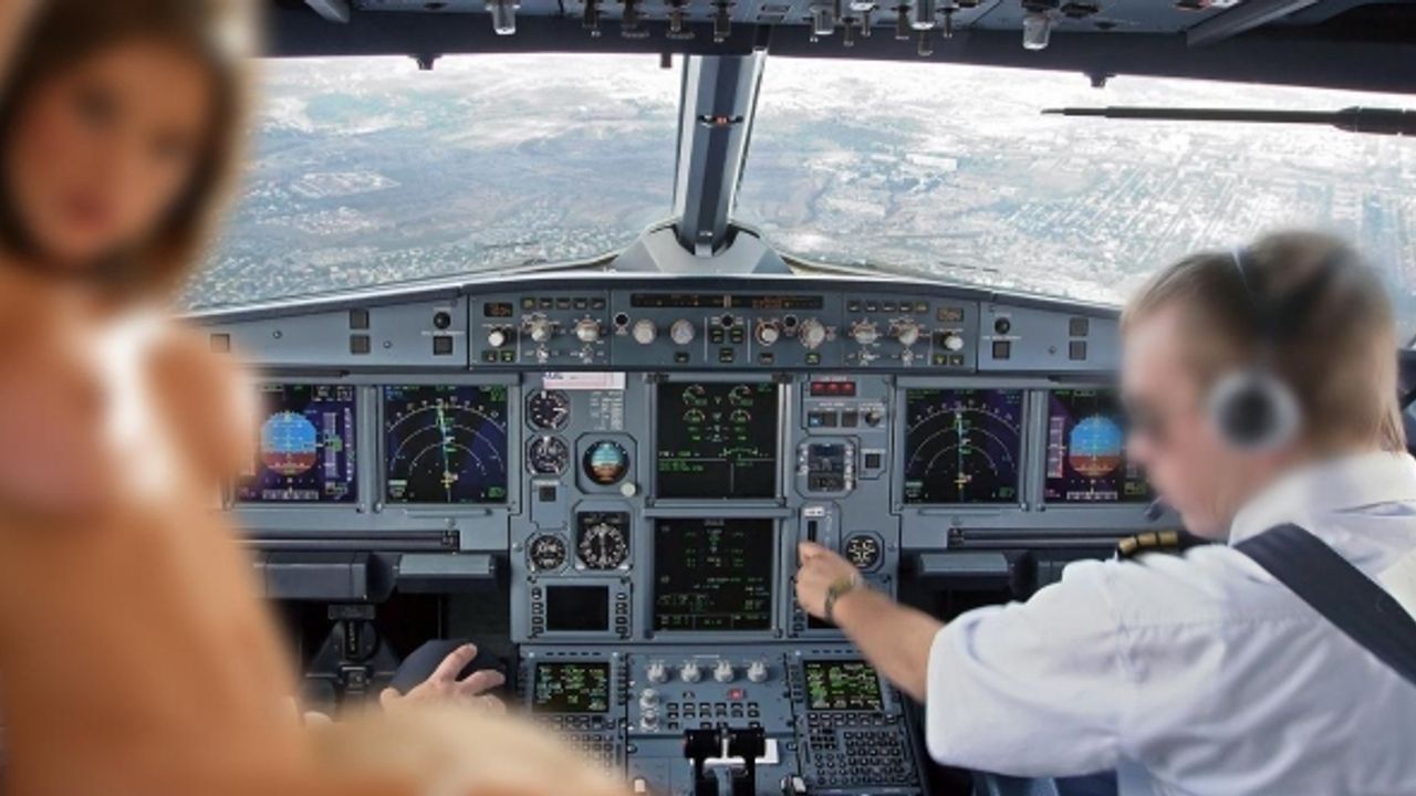 Yolcular çıplak fotoğraf gönderdi: Pilot isyan etti