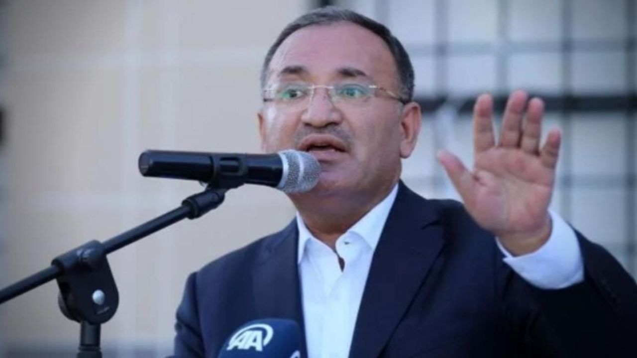 Bozdağ, ‘AKP’den kopuşları’ eleştirdiği tweet’leri anında sildi