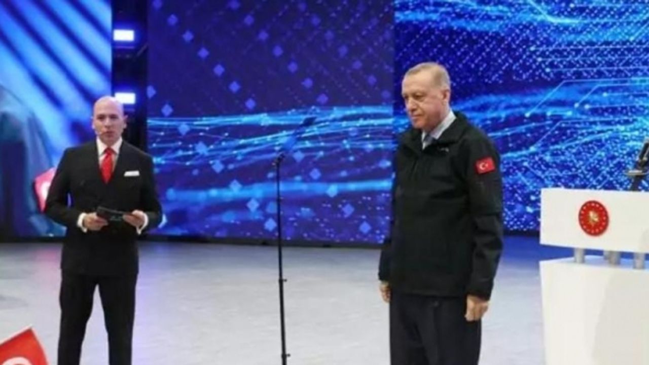 Erdoğan'ın TOGG açılışında sunucuyla ilginç diyaloğu: Senin karın mı?