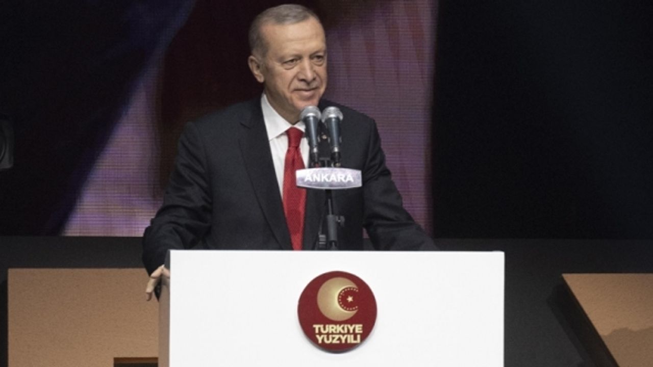 Erdoğan 'türban' yasasına ilişkin tarih verdi: Ülkemizin gündeminde böyle bir şey yoktu