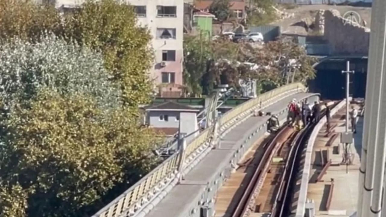 Haliç metro istasyonunda yangın: Seferler durduruldu