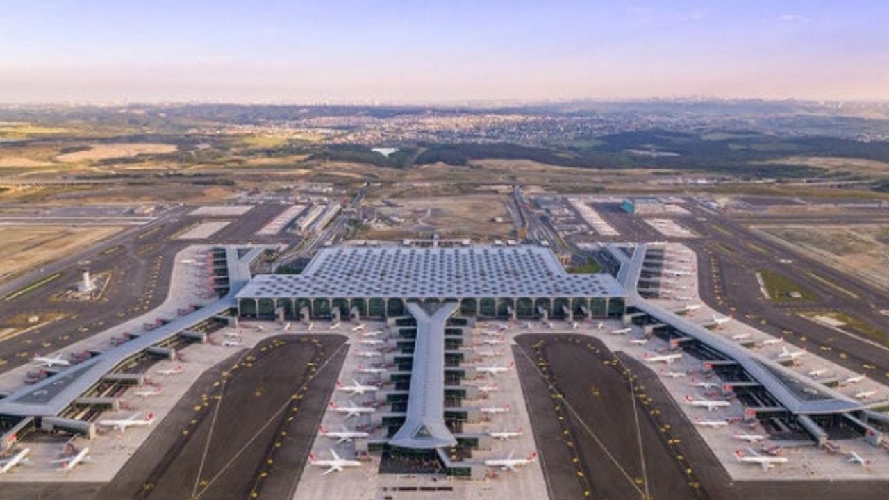 İstanbul Havalimanı’nda 300 personel yemekten zehirlendi!