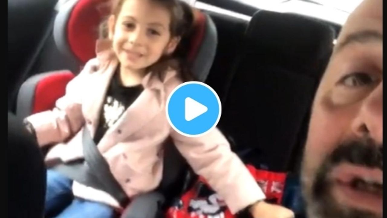 Katledilen müzisyen Onur Şener'in kızı ile şarkı söylediği anlar...