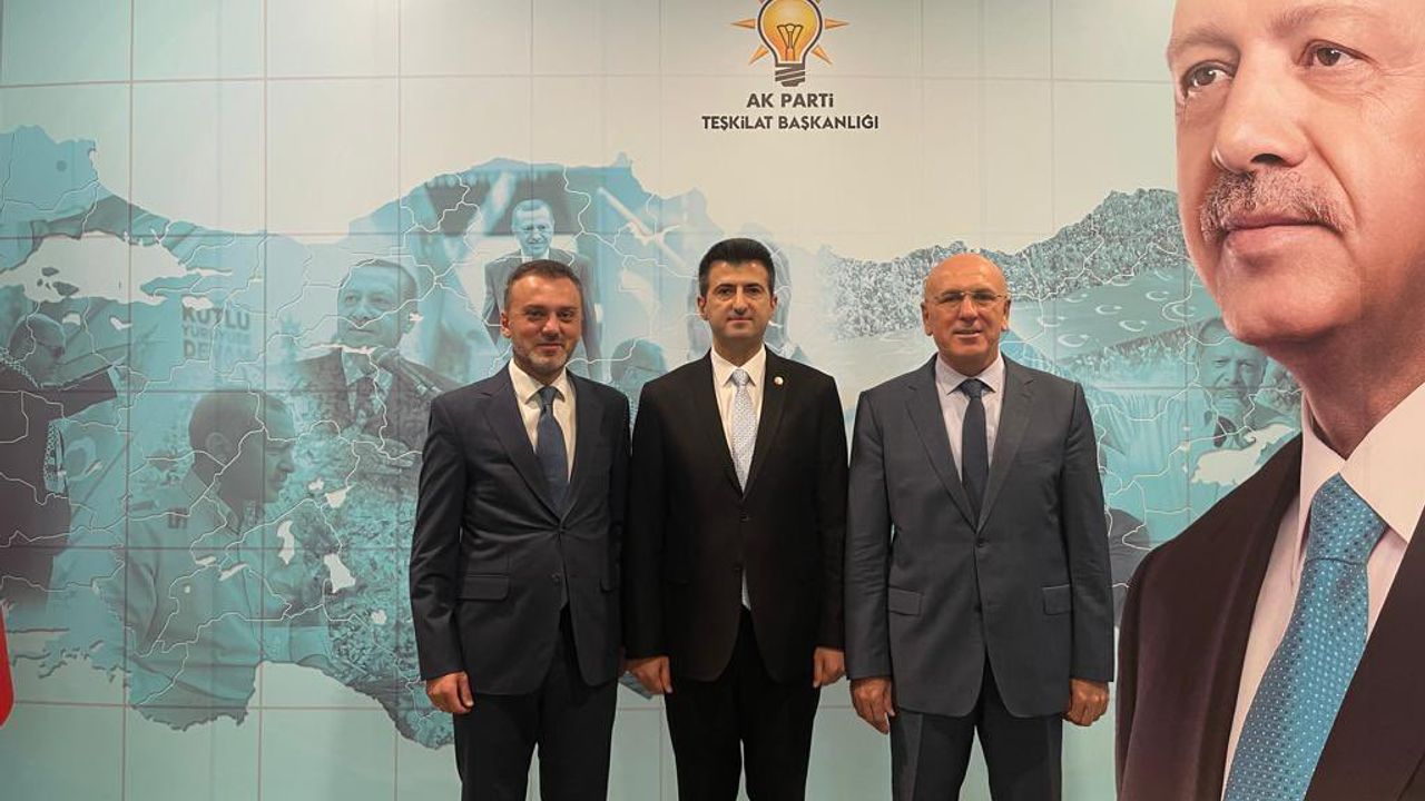 Mehmet Ali Çelebi'den Erdoğan'ın fotoğrafı önünde ilk kare: Bu notla paylaşıldı