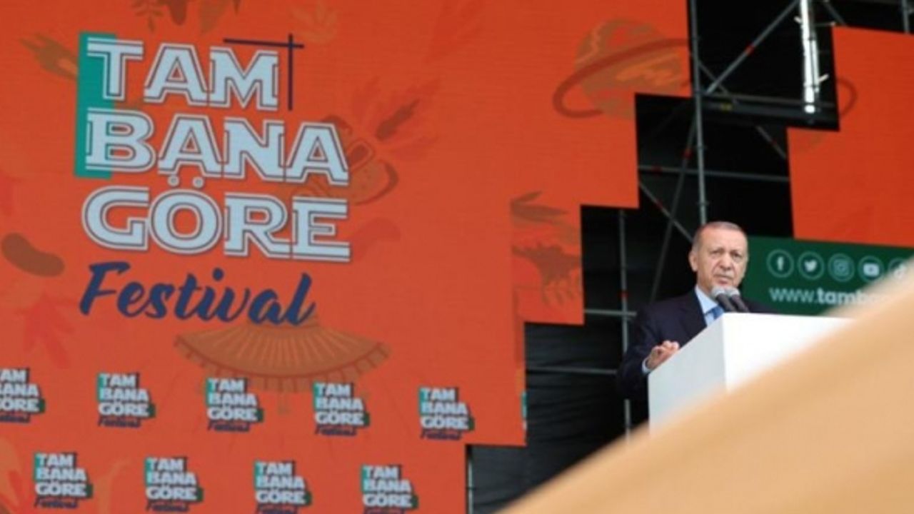 'Öğrencileri tarihi gezi diye AKP festivaline ve Erdoğan'ın mitingine götürdüler'