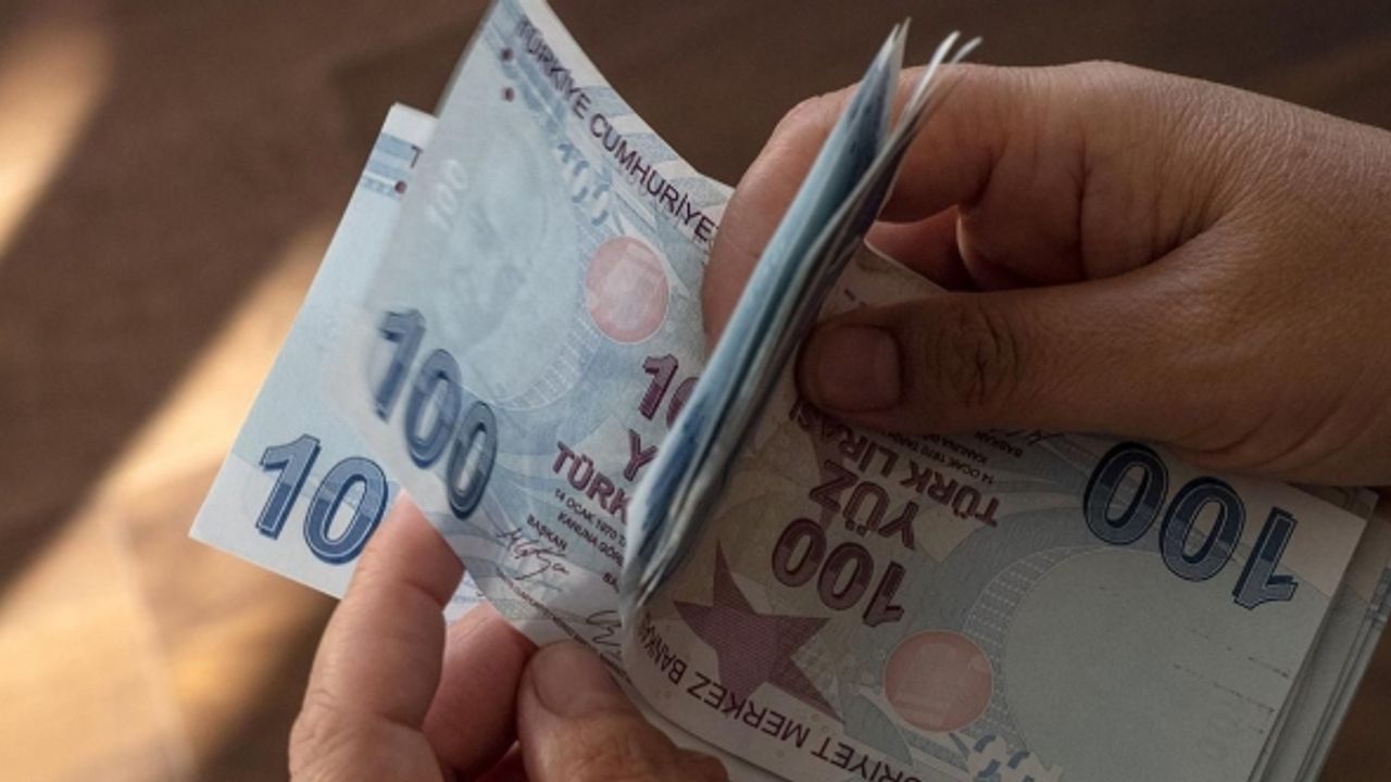 Tüm gözler orada: Bakan'dan asgari ücret açıklaması