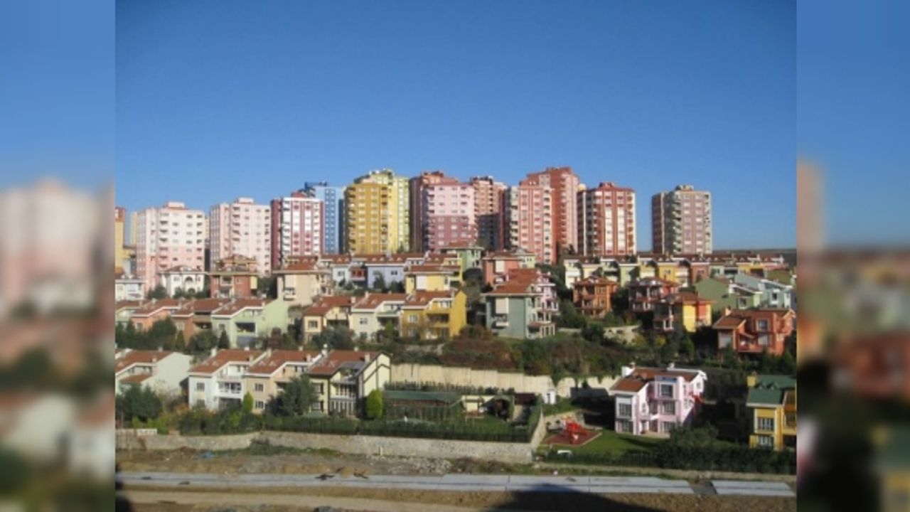Yandaş Yeni Şafak yazarı da konut fiyatlarından şikayetçi