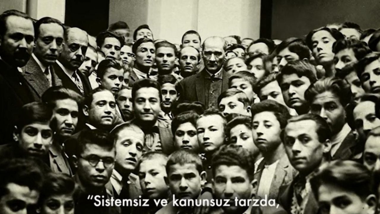 CHP’den 10 Kasım paylaşımı: Atatürk’ün başkanlık sistemine verdiği yanıt