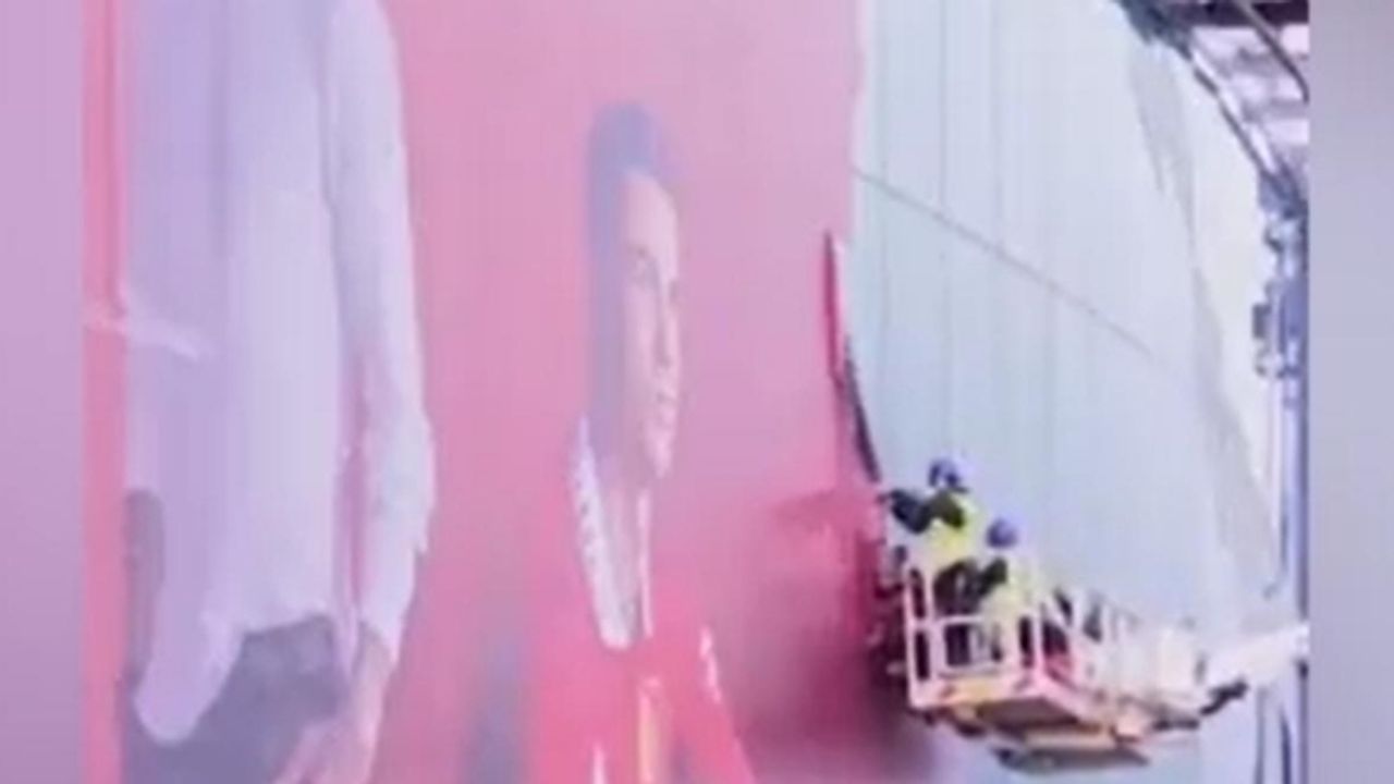 Ronaldo krizinde yeni gelişme: Fotoğrafı stattan silindi