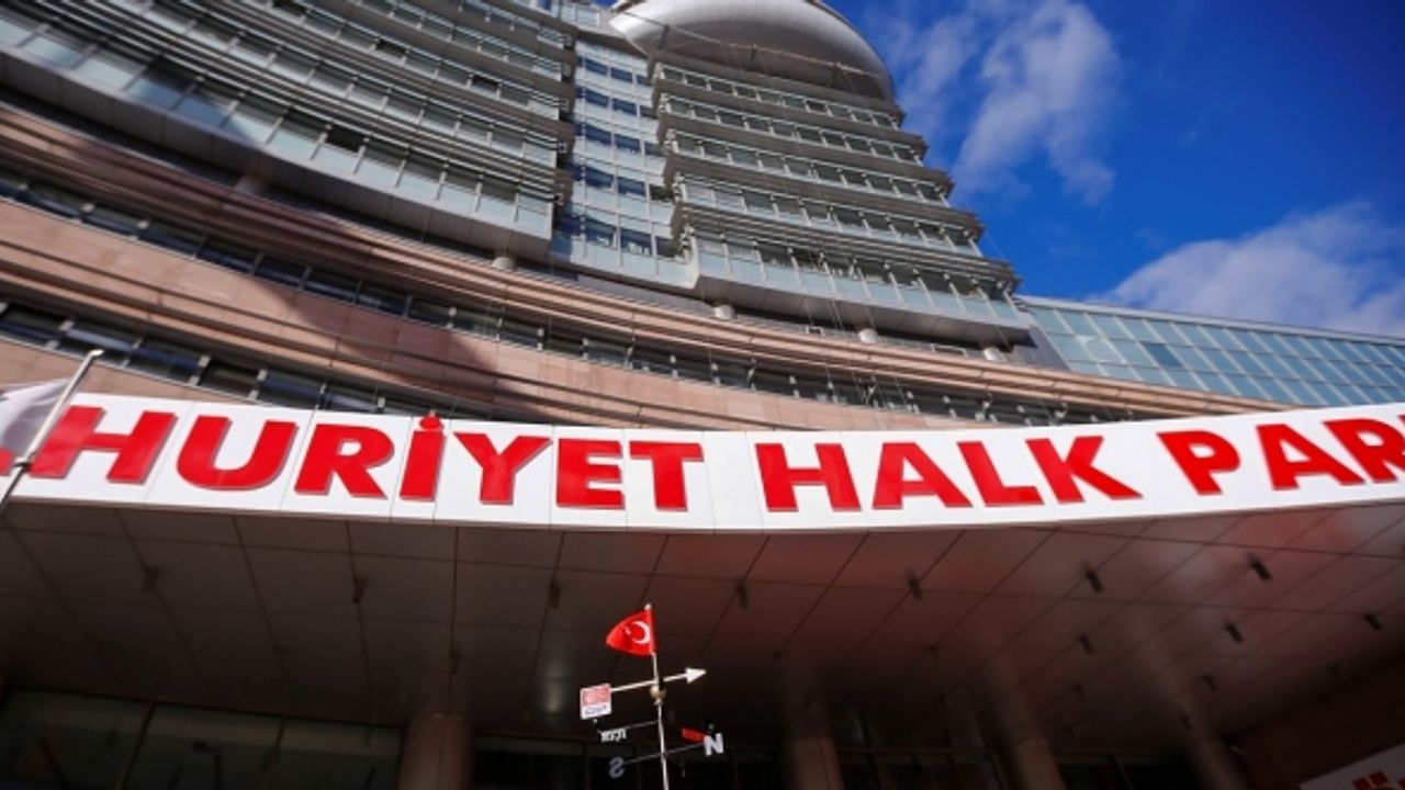 CHP'den 'türban' kararı: Her şey olabilir