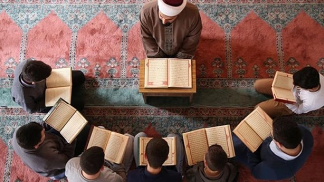 Hafızlık mı beyin katliamı mı? l Rıza Zelyut