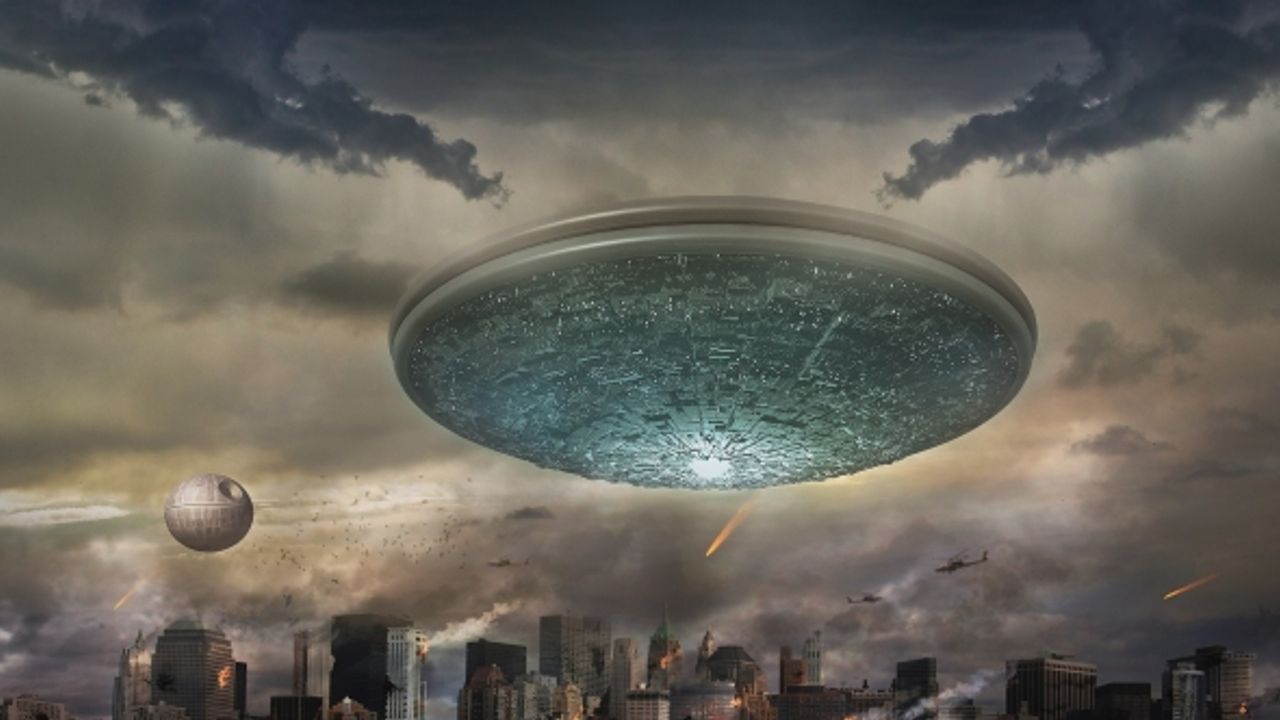 ABD'ye 3 gündür UFO'lar mı saldırıyor?