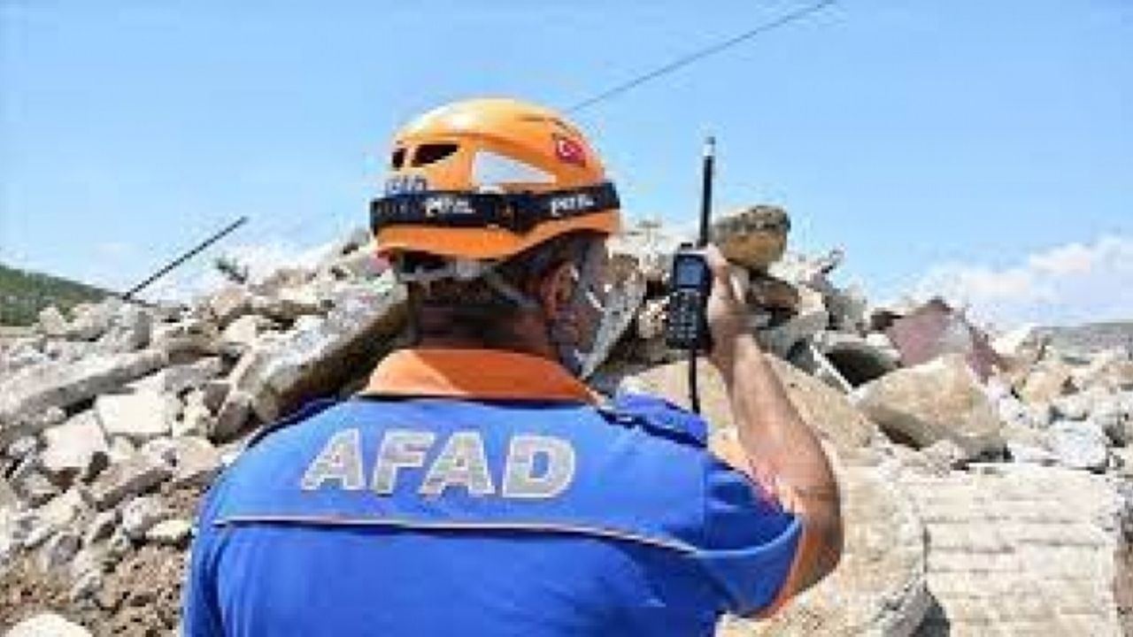 AFAD: 13 bin 740 kurtarma personelimiz çalışıyor