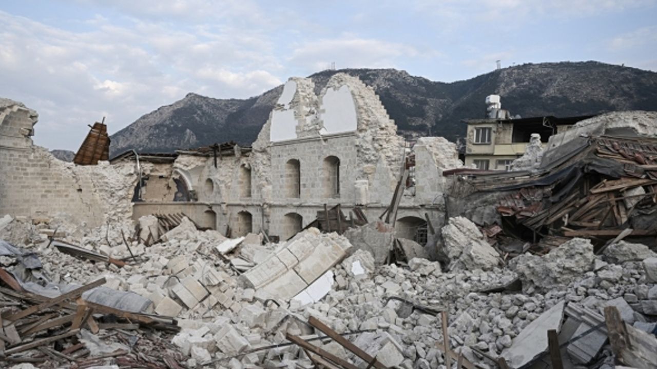 Antakya'daki Kilise depremde yerle bir oldu