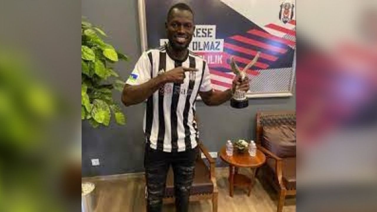 Beşiktaş-Antalyaspor maçında 13 futbolcu forma giyemeyecek