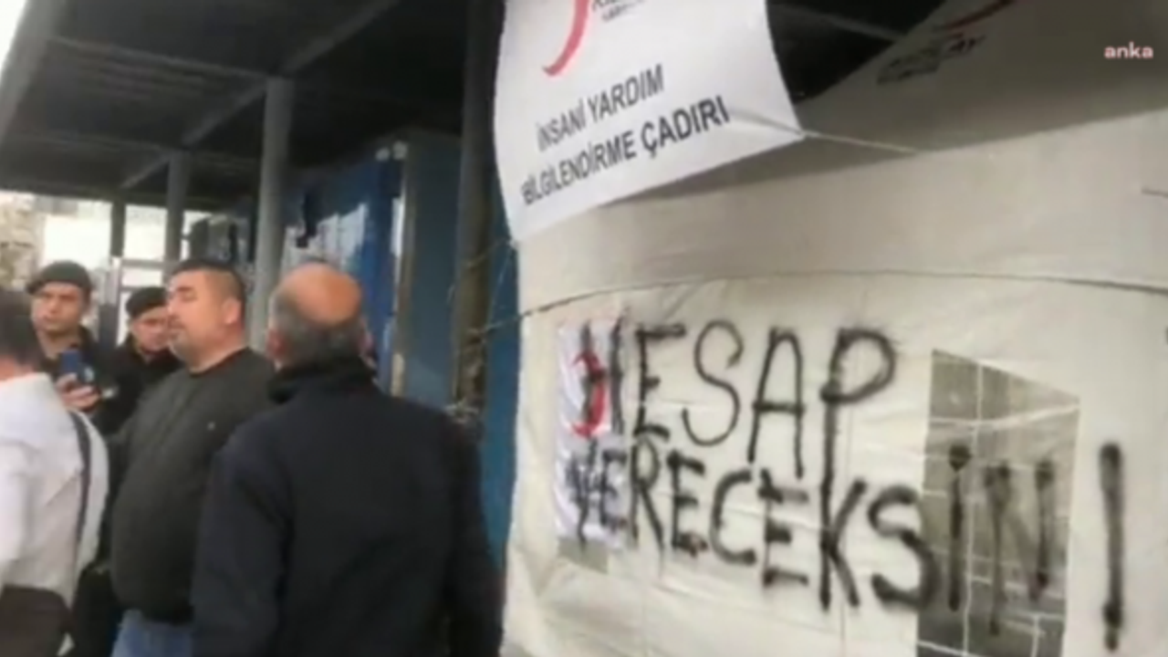 Çadır satan Kızılay’a duyulan öfke sokağa taştı