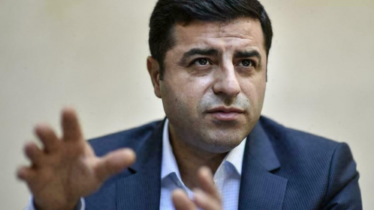 Demirtaş: "Seçimleri ertelemek için bir grup hukukçuya talimat verildi"