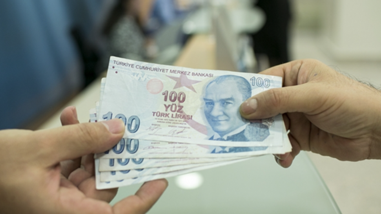 Depremzedelere yardım karşılığında şikayetinden vazgeçti!