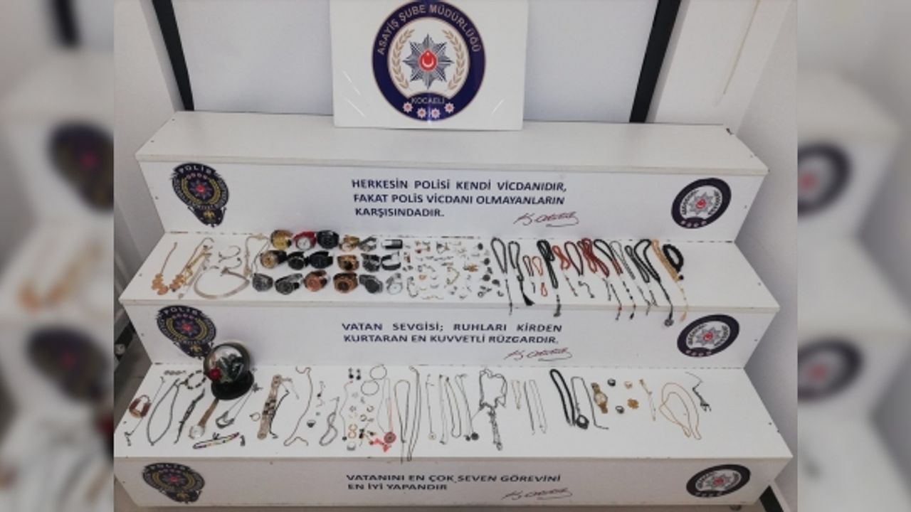 Kocaeli'de iki ayrı evden ziynet eşyası çalan zanlı tutuklandı