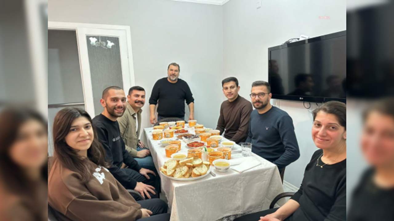 CHP'li gençler depremzede yurttaşların iftar sofrasına misafir oldu