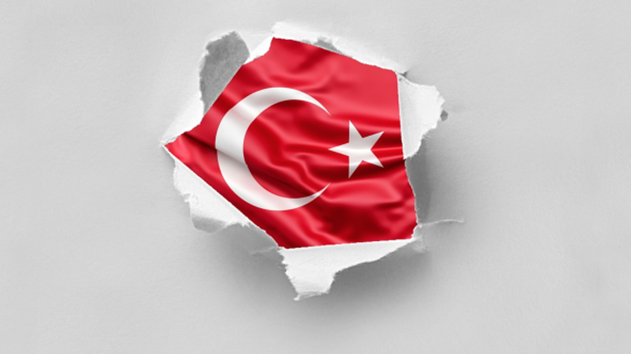 Partinin değil devletin dış politikası olmalı