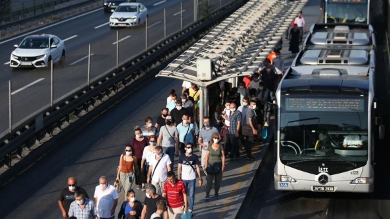 1 Mayıs'ta ulaşım ücretsiz mi?