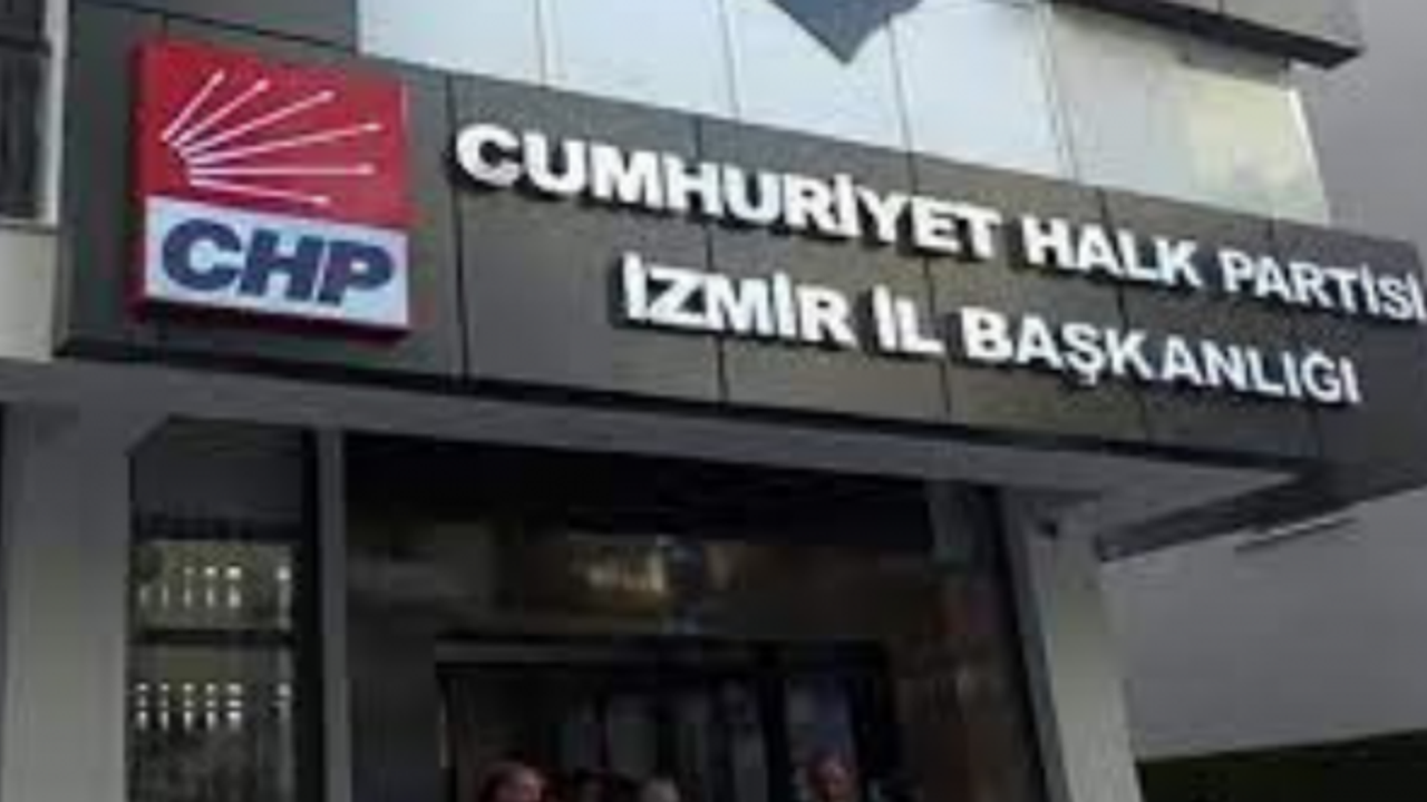 CHP İzmir'de merkez yoklaması mesaisi
