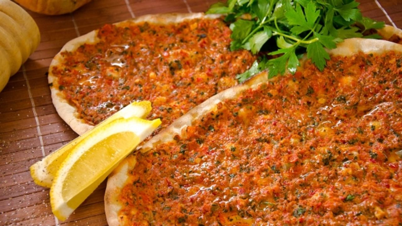 Bodrum'da lahmacunun fiyatı rekor kırdı