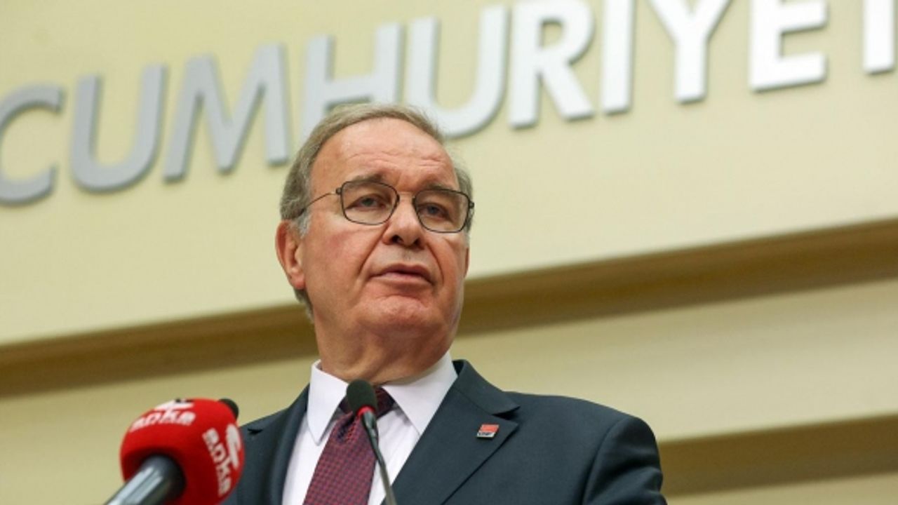 Faik Öztrak'tan Erdoğan'a sert tepki: 'Partimizin iç işlerine burnunu sokuyor, sen kimsin?'