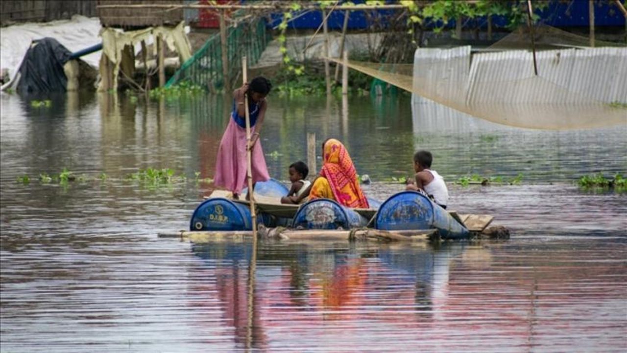 Hindistan'da muson yağmurları: 199 kişi öldü